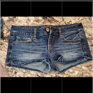 American Eagle dark wash stretch denim shorts